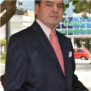 Se prepara en las siguientes areas, Quimica , Matematica y Fisica